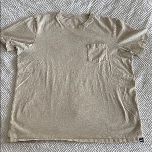 Vineyard Vines Oatmeal Heather Pocket Tee